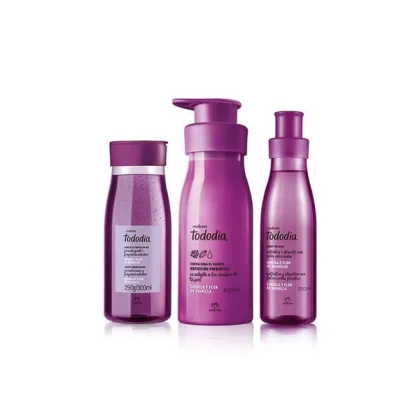 Kit Natura Tododia Ciruela y Flor de Vainilla limpieza y cuidado corporal con body splash, crema corporal y jabón líquido