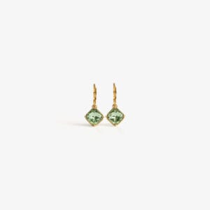 Aretes Capri Doré Yanbal con baño de oro amarillo y cristales verdes